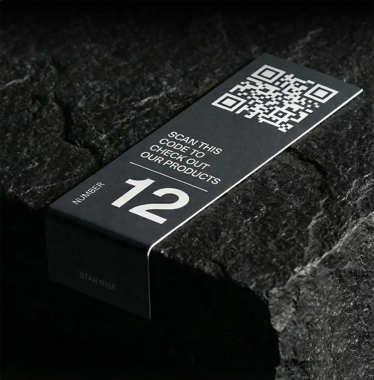 نمونه عکس QR-CODE طراحی شده توسط استار رایز
